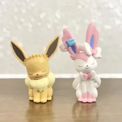 肩ズン　ポケモン　イーブイ　ニンフィア　ガチャ　フィギュア