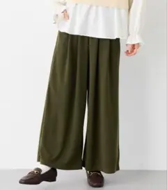ワイドパンツ