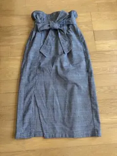 BROWNY チェック タイト スカート　春夏秋冬　前スリット リボン取り外し可