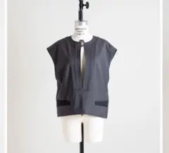 IORE イオレ　BICOLOR VEST バイカラーベスト　ジレ