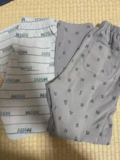 モノ様専用　UNIQLO リラックスフィットレギンス120cm 汚れあり