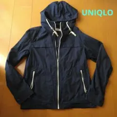 ユニクロ　ネイビー フード付き マウンテンパーカー