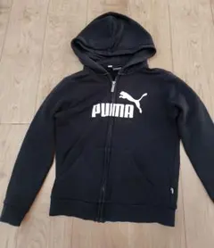 PUMA プーマ　黒 フード付きパーカー 130cm ジップアップ