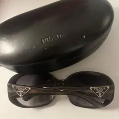 PRADA サングラス SPR11N 57D17 ケース付きのサムネイル