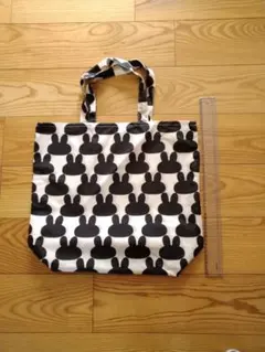 ウサギ柄エコバッグ