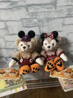 ディズニーストア ユニベア バッジつきキーチェーン スコーン&ラスク