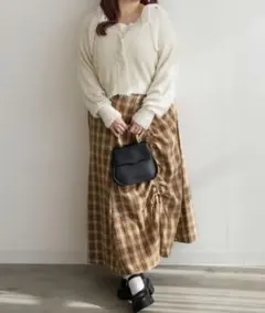 ブラウン系チェック フレアロングスカート
