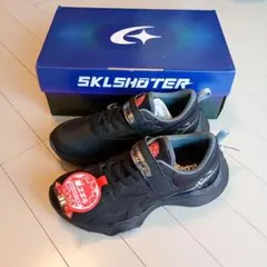 新品未使用スキルシューター22.0幅広ブラック黒