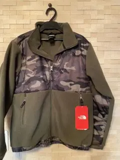 ノースフェイス 迷彩　フリース　新品　boys L