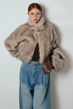 エコファーショート丈ブルゾン エシカ　ファーコート　ESICA ファー　コート
