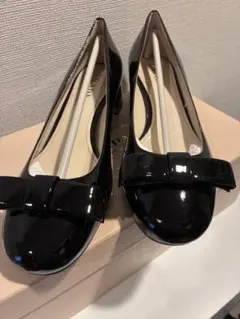 PRADA パテントレザー リボン パンプス　38のサムネイル