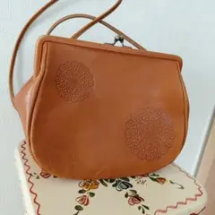 Kanmiカンミ　がま口ショルダーバッグ