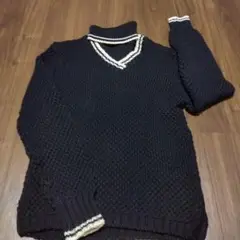 LANVIN SPORT ダークネイビー Vネックニットセーター