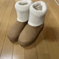 ブラウン スエード 厚底ブーツ ニットカフ付き