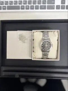 SEIKO セイコー ソーラー腕時計 ブラック 稼働品 箱・余りコマ付