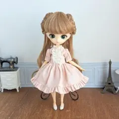 Item thumbnail for item 71d0af0c-c517-4fb8-8f22-087cf57900e4