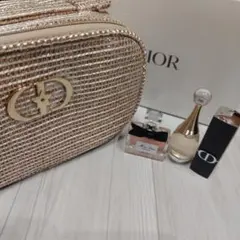 ホリデー ポーチ