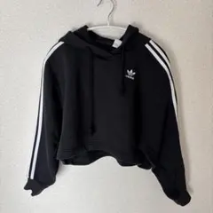 adidas クロップドパーカー J/S 黒