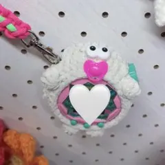 Item thumbnail for item 86bf8dbe-773d-40bf-9cdb-eed1bd106590