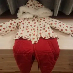 子ども用スキーウェア イチゴ柄