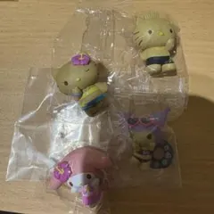 みんなでバカンス　サンリオ フィギュア ガチャ　日焼け　キティ ダニエル