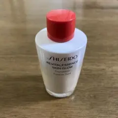 エッセンススキングロウファンデーション240