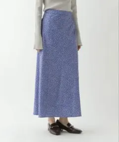 【新品】A part by アパートバイ ムジ／ガラナロースカート ブルー