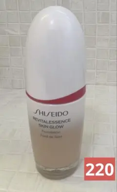 SHISEIDO エッセンススキングロウファンデーション 220