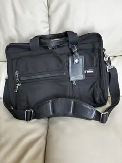 未使用品✨トゥミ　2wayバッグ　2気室　エキスパンダブル　26141D4 楽天市場】tumi 26141d4（バッグ・小物・ブランド雑貨）の通販