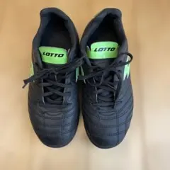 LOTTO サッカー トレーニングシューズ ブラック グリーン　20cmのサムネイル