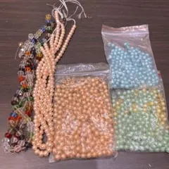 377☆ビーズセット 多彩な色 ガラスビーズ