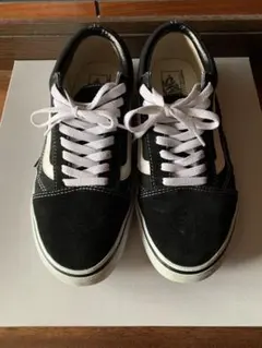 Item thumbnail for item fda457aa-6890-489c-93a9-8c8e98eb5021