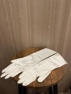 ホワイト サテン風 ロンググローブ　タカミブライダル