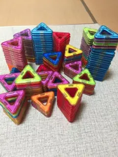 カラフル三角形 磁石ブロック セット