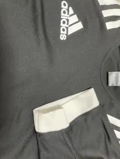 adidasレディースＴシャツ