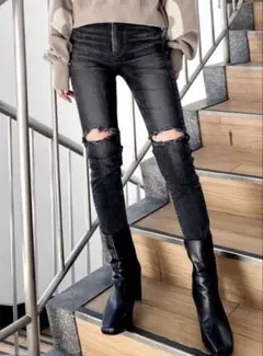 GYDA M/W HOLY KNEE DAMAGEスキニーデニムパンツ ブラック