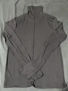 GU 黒 ハイネック 長袖 L インナー チュールトップス