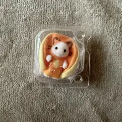 シルバニアファミリーキラキラくじハッピースイーツG賞ラテネコの赤ちゃん