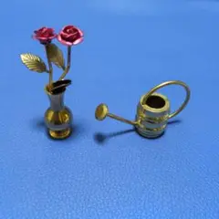 金属製花瓶とじょうろセット
