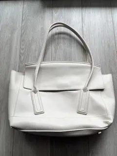 TONAL ハンドバッグ アイボリー