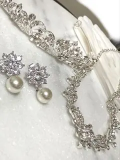 ウェディングアクセサリー ブライダル ネックレス　ピアス　ヴェール　など