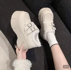 SHEIN ムートンブーツ　ショートブーツ　厚底のサムネイル