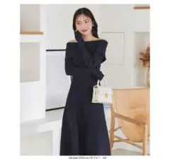 オフショルダー ネイビー ニットワンピース M