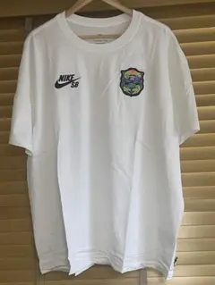 Nike SB ホワイト Tシャツ 3XL グラフィックロゴ付き　新品未使用品