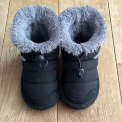 ボア付きキッズ　冬用ブーツ　スノーブーツ