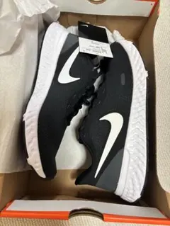 【新品】NIKE WMNS REVOLUTION 5 24.5cm