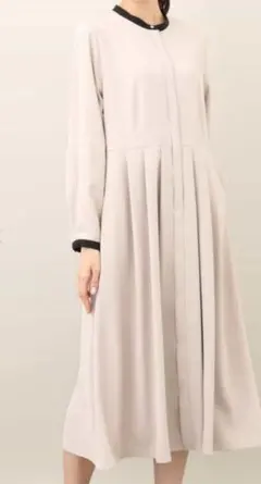 【新品】MK キレイめ長袖ワンピースのサムネイル