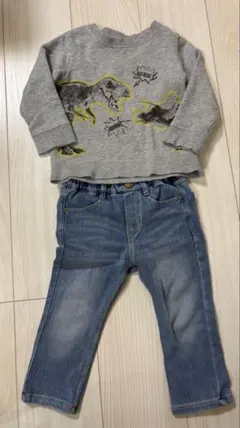 恐竜　 長袖　デニム　パンツ セット 90cm 保育着