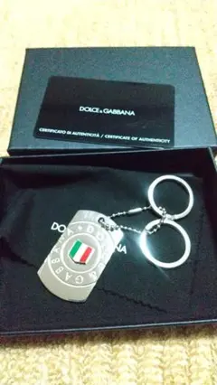 DOLCE & GABBANA ドッグタグ型キーホルダーのサムネイル