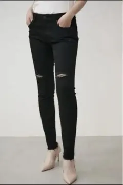 AZUL ダメージ加工 スキニー ブラック